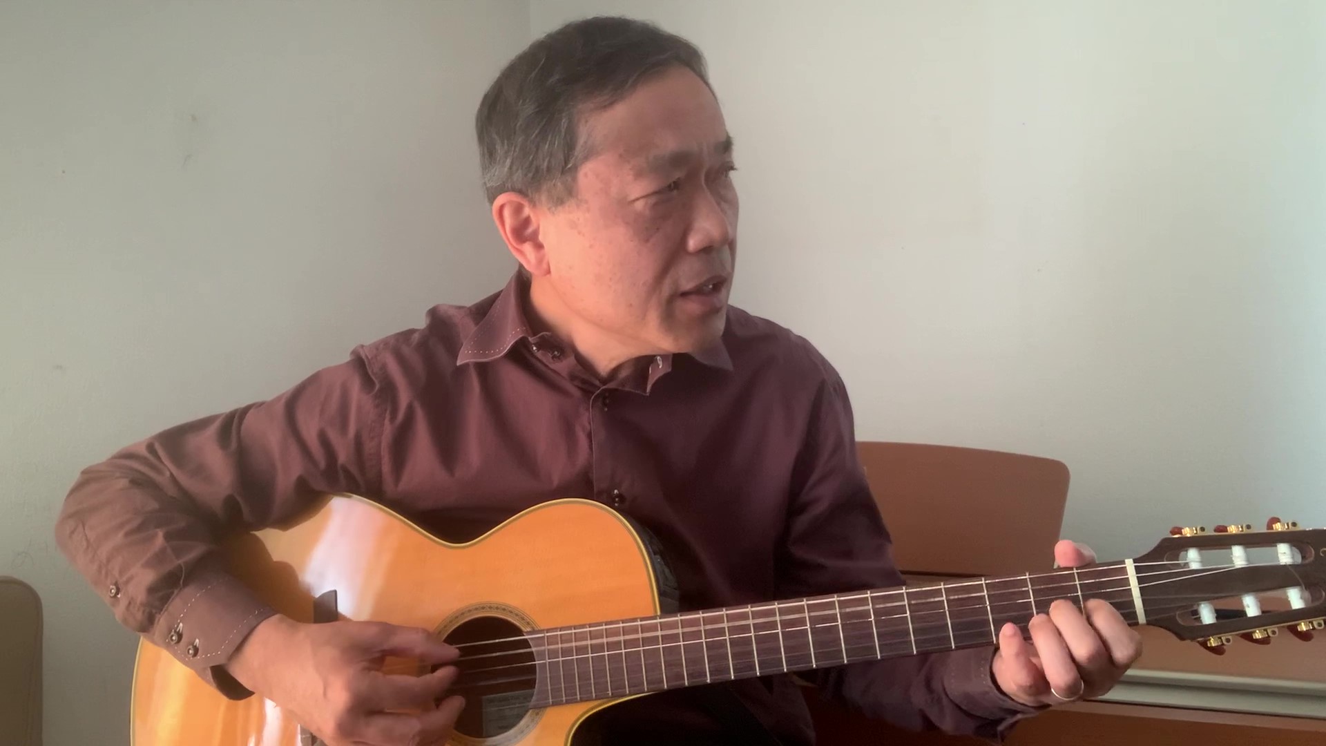 久原 泰雄 教授