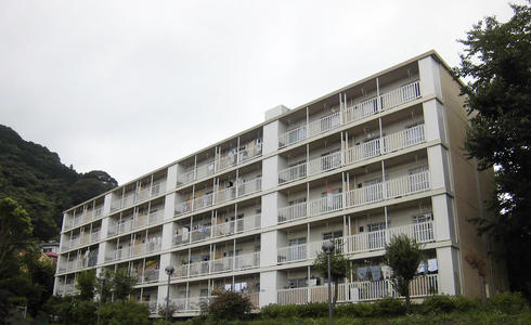 塗装前の湯河原第3共同住宅