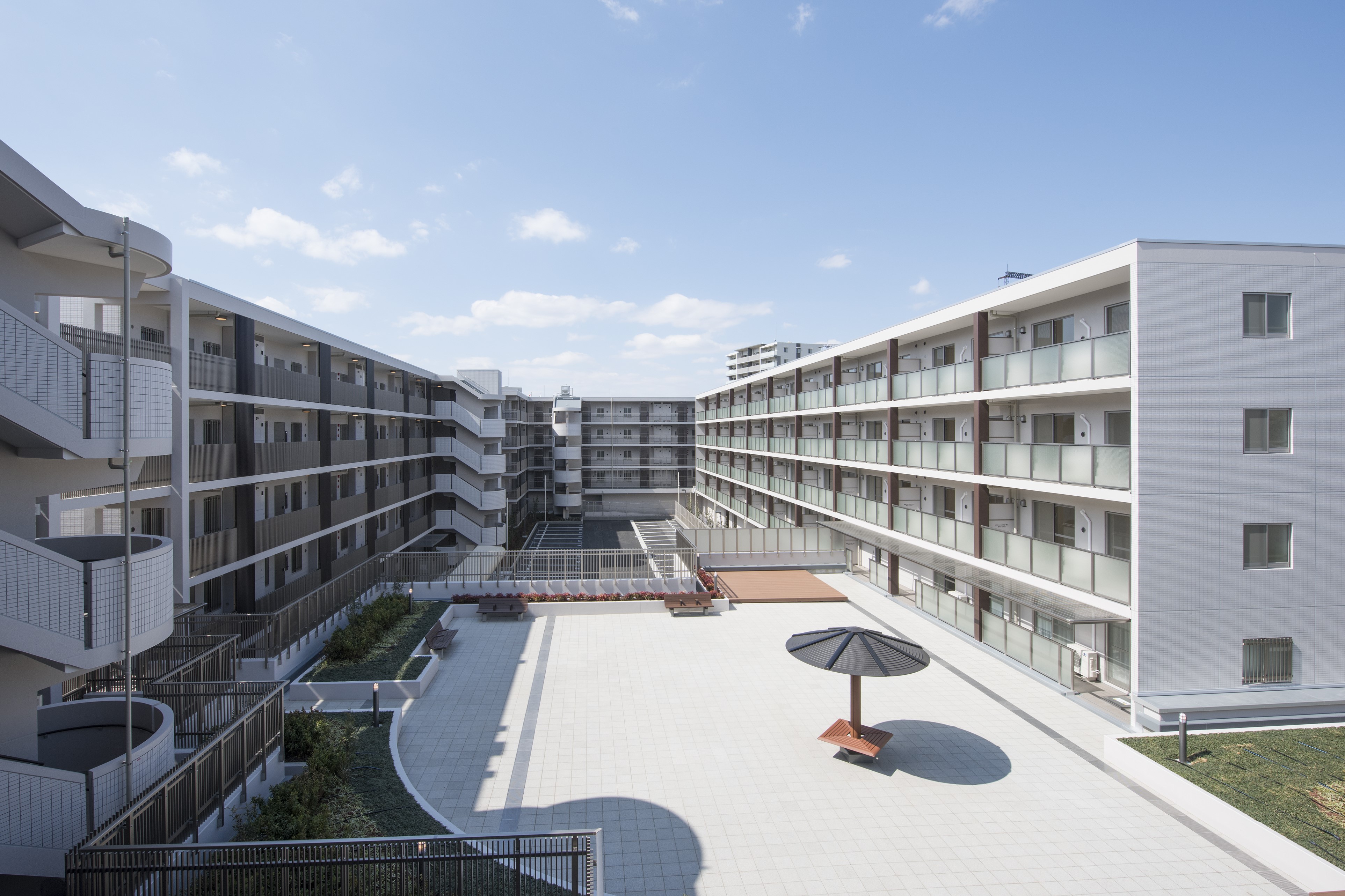 フロール新川崎